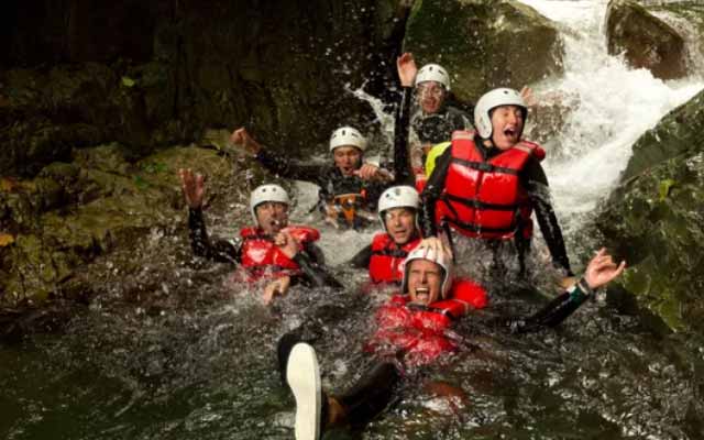 Canyoning